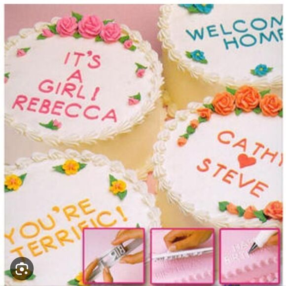 Bundle Wilton cake decorating kits - Picture 12 of 14